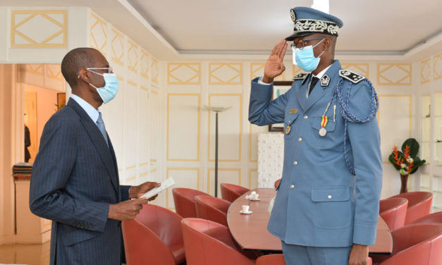 JID 2021 : [Photos] Cérémonie symbolique de remise de médailles d’honneur et de certificats de mérite de l’OMD au Ministère des Finances et du Budget